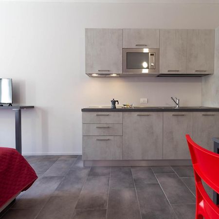 Papavero Apartment - Affitti Brevi Italia Lecco Exterior foto